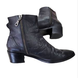 DAVOS GOMMA Ankle Boots NYC